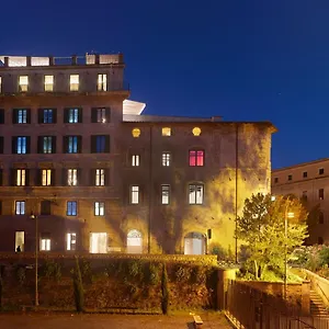 Rhinoceros Apartahotel