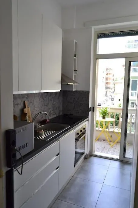 Guest house A Due Passi Da San Pietro Hotel Rome