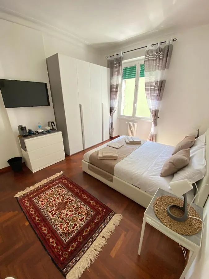 Guest house A Due Passi Da San Pietro Hotel Rome Italy
